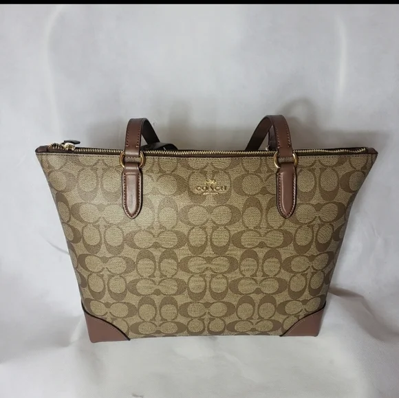 New Coach Zip Top Tote In Signature Canvas khaki nwt - Picture 10 of 11